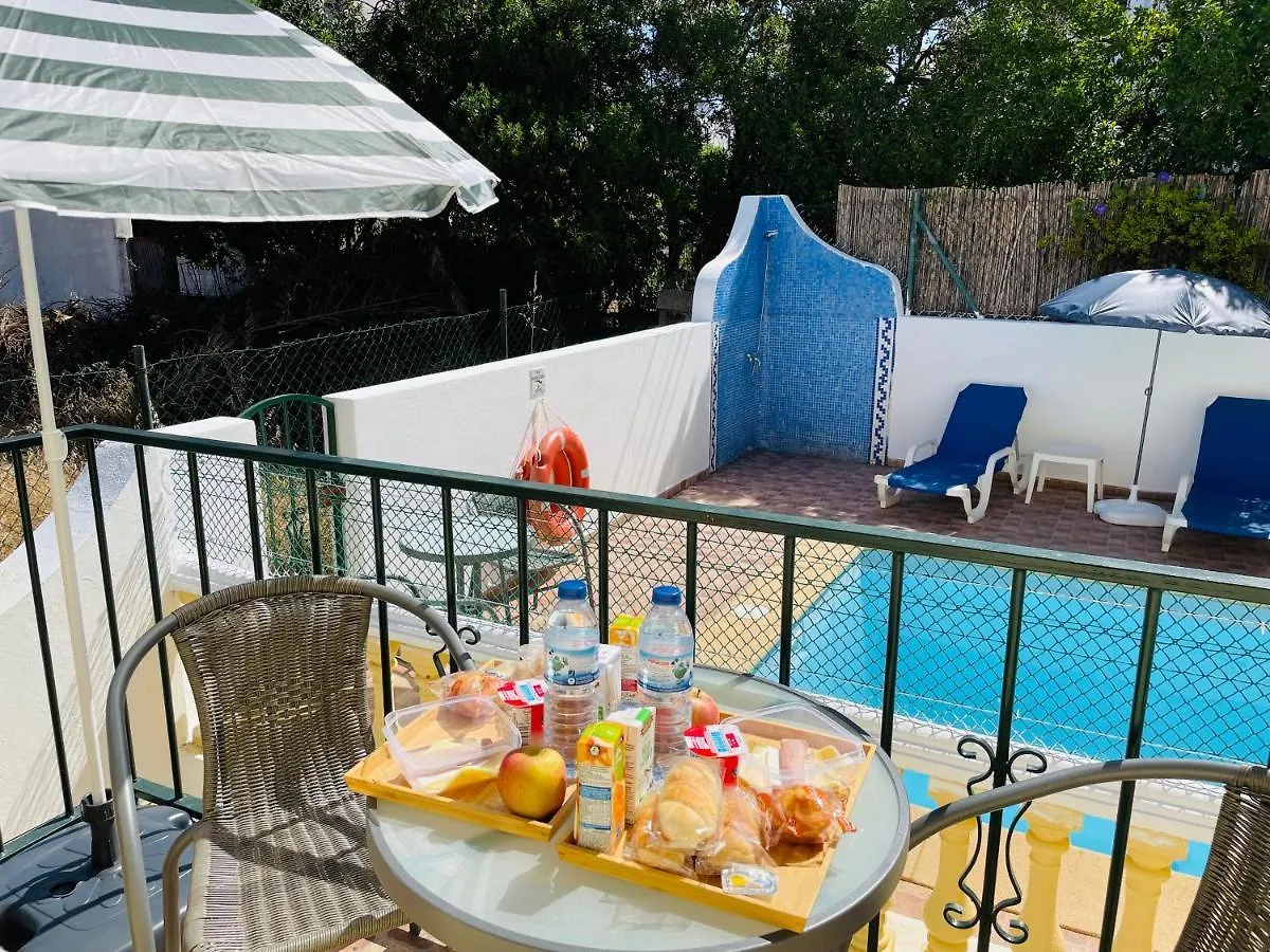 Travellers Guesthouse Lagos 0*,