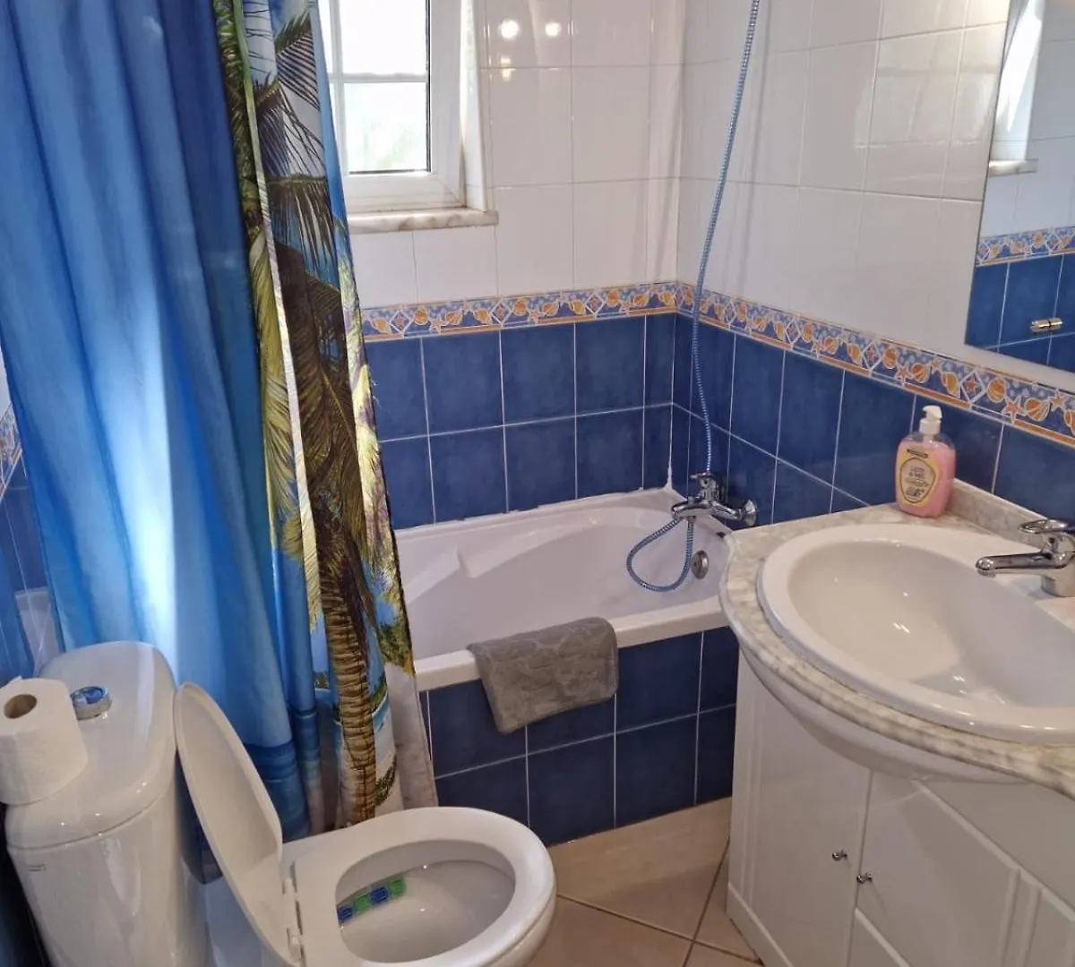 Travellers Guesthouse Lagos