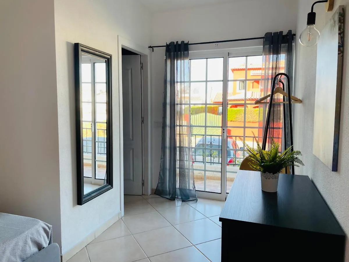 Travellers Guesthouse Lagos 0*,