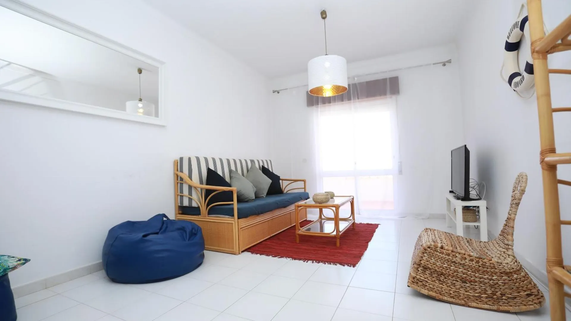 Guest house Travellers Guesthouse Lagos Portugal